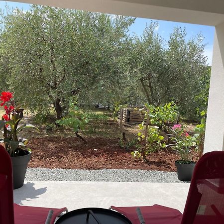 Apartmani Stellar Malinska Dış mekan fotoğraf