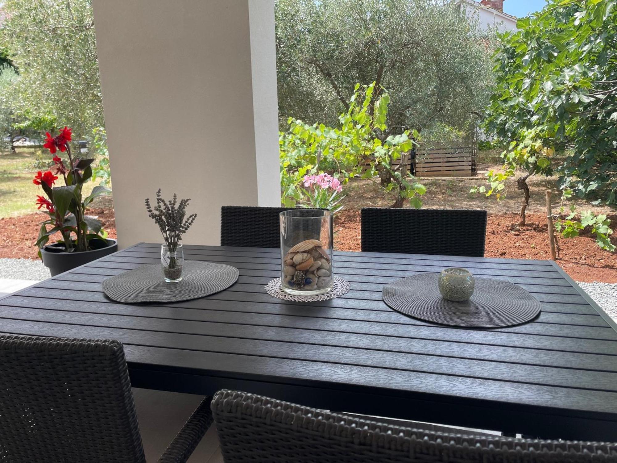 Apartmani Stellar Malinska Dış mekan fotoğraf